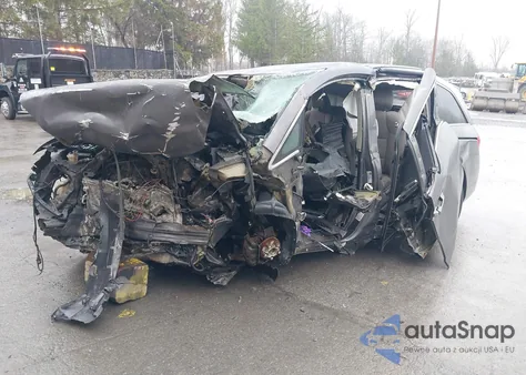 2014 Honda Odyssey Ex z USA, uszkodzony, nr VIN 5FNRL5H46EB116945